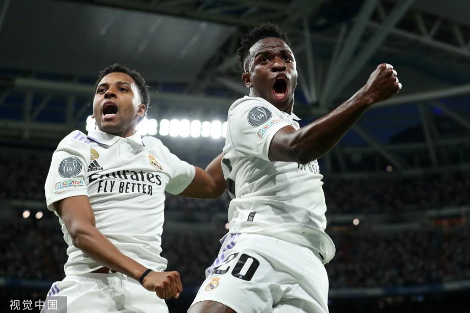 球队在中场 球队在中场