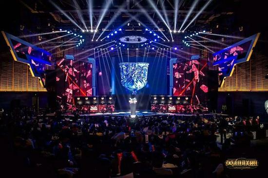 展现了攻守 展现了攻守