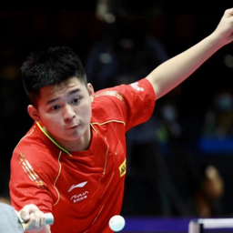 充满力量的 充满力量的