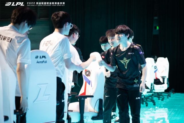 年轻新秀 年轻新秀